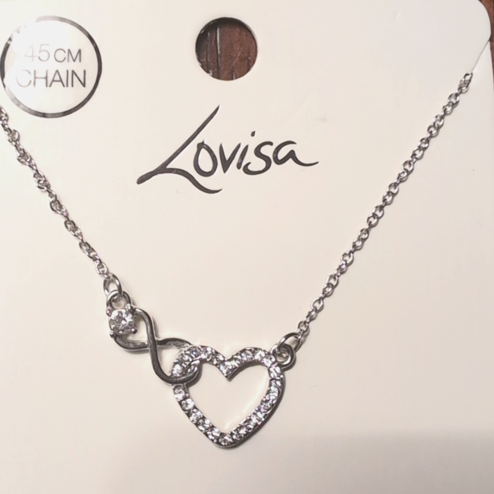NEW Heart Necklace - 45cm chain